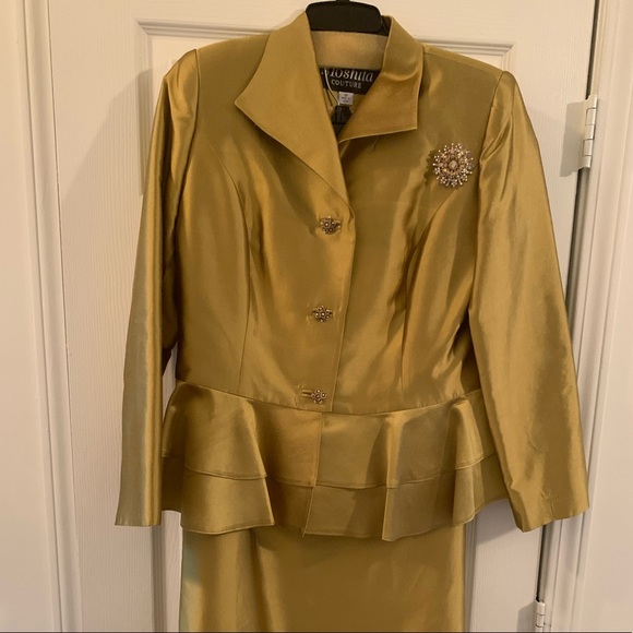 Women’s skirt suit set - Picture 1 of 6